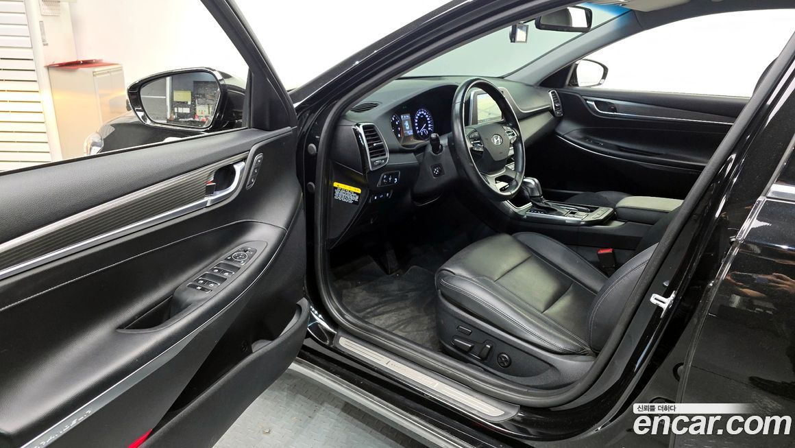 Hyundai Grandeur 2017