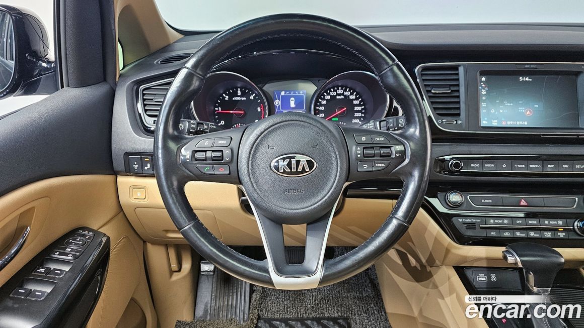 Kia Canival 2018