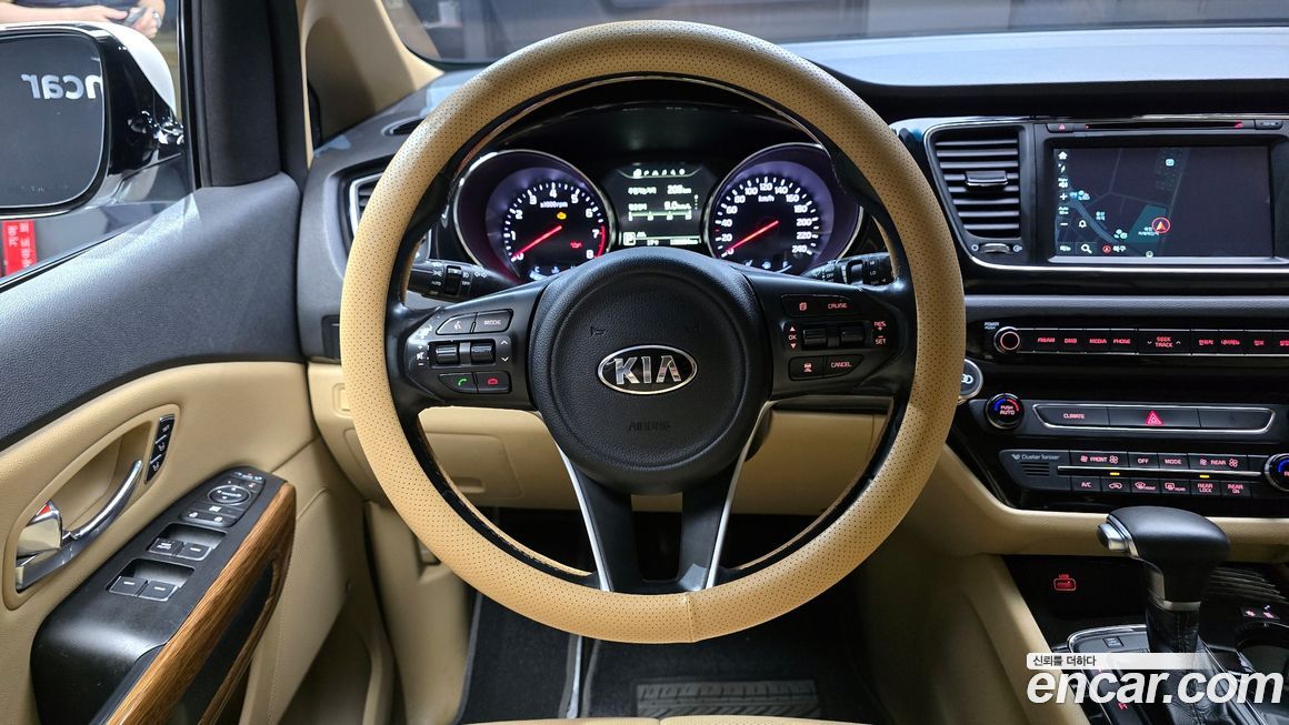 Kia Canival 2017