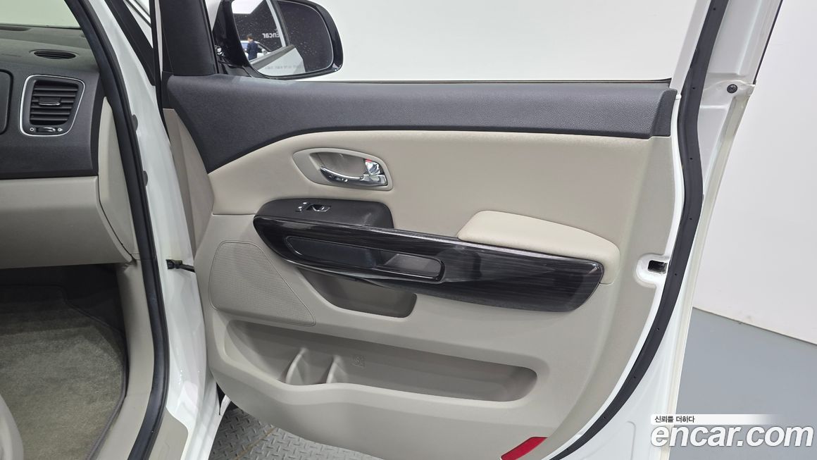 Kia Canival 2019