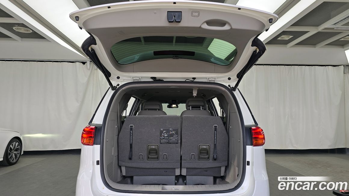 Kia Canival 2019