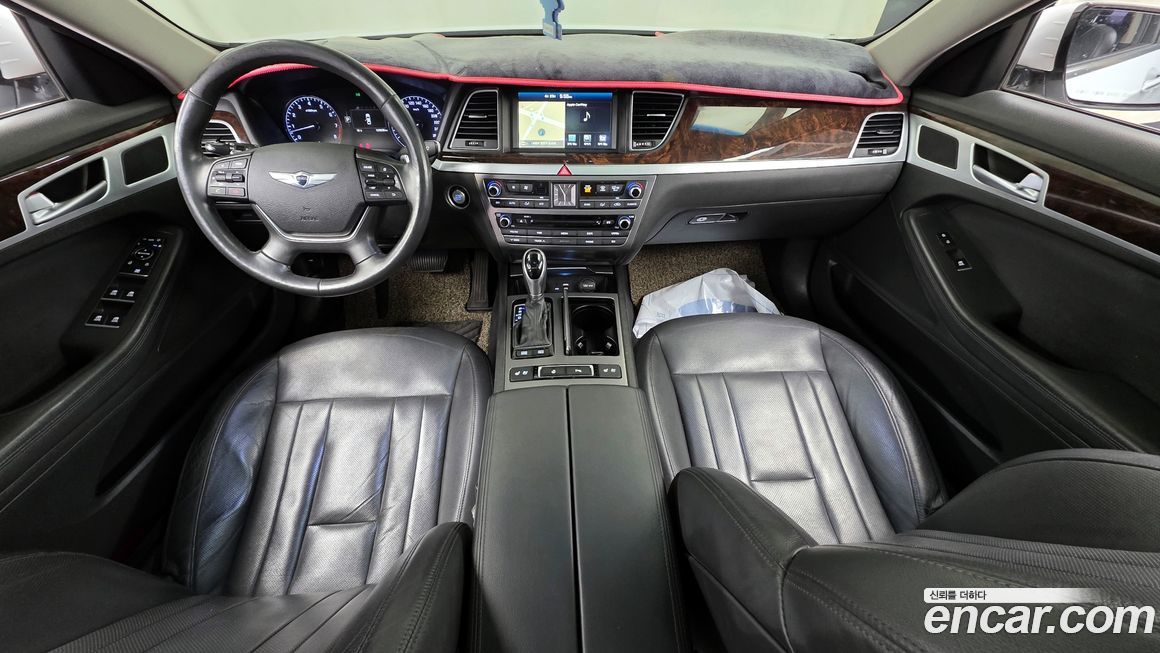 Hyundai Genesis 2016