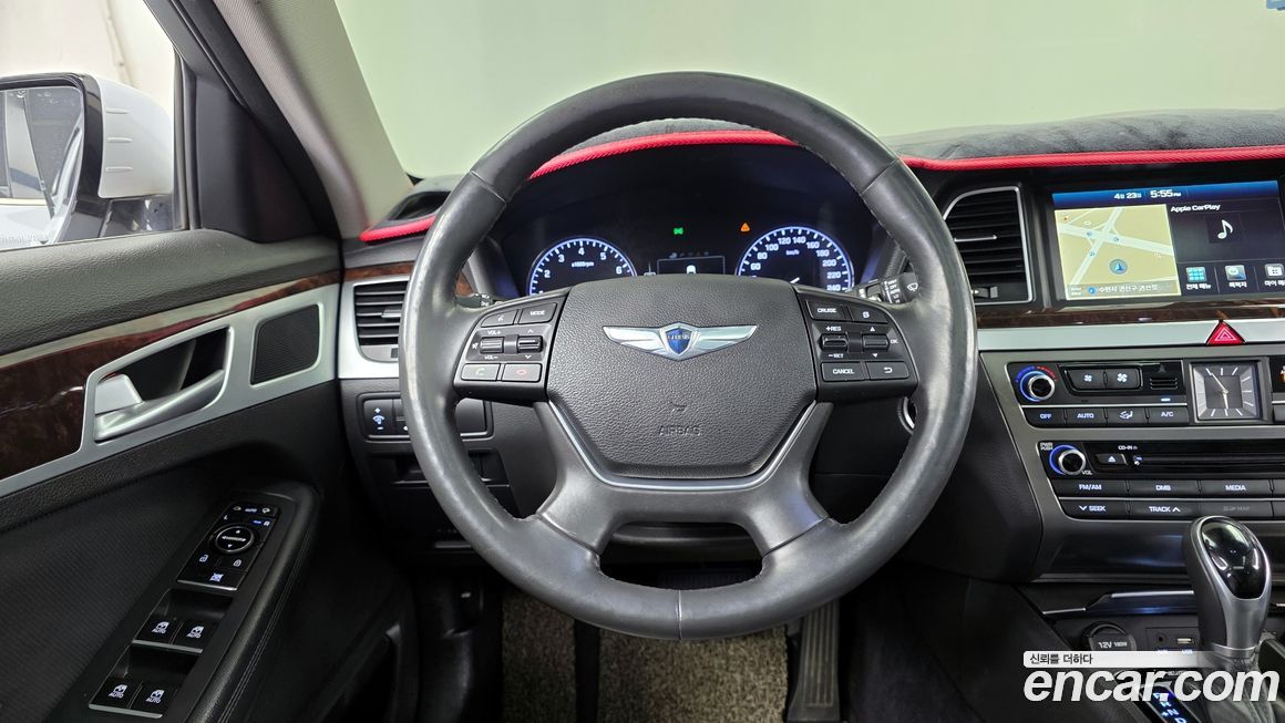 Hyundai Genesis 2016