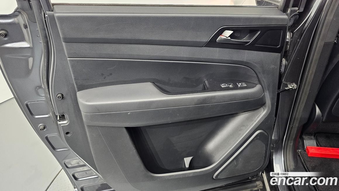 KG_Mobility_Ssangyong Rexton 2020