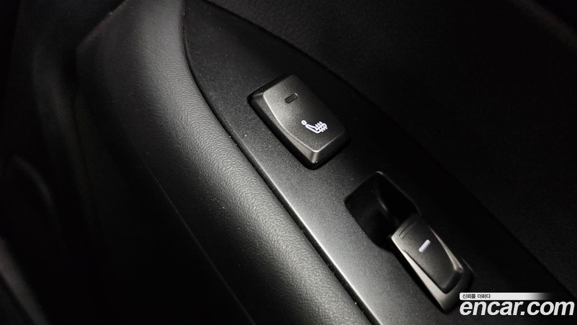 KG_Mobility_Ssangyong Rexton 2020