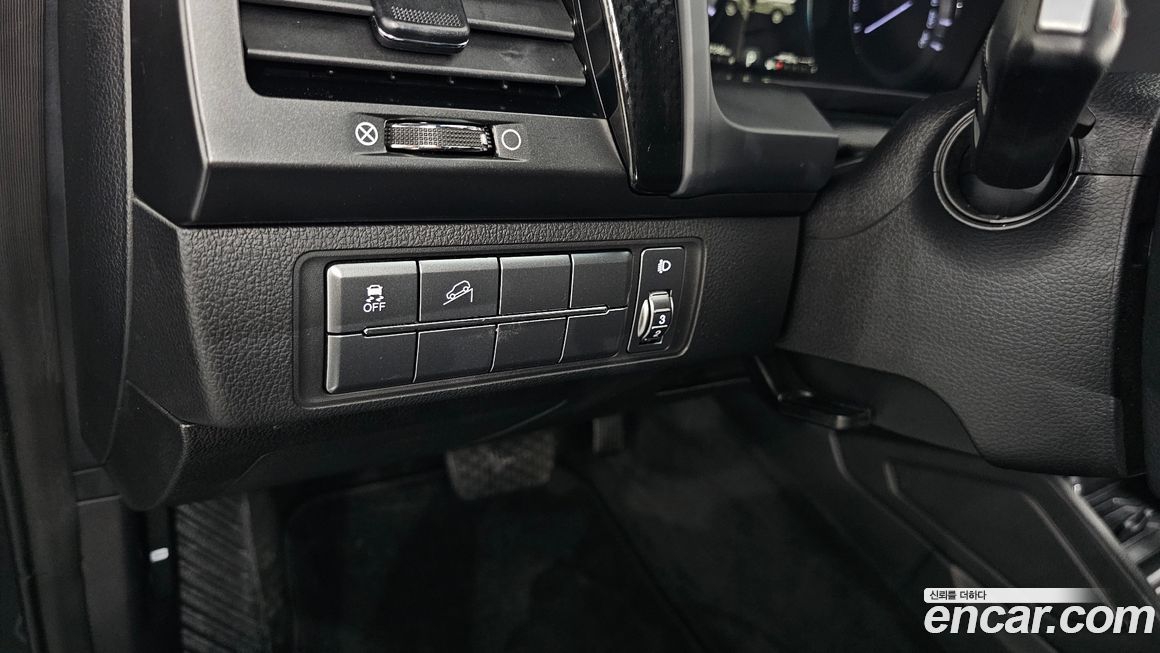 KG_Mobility_Ssangyong Rexton 2020