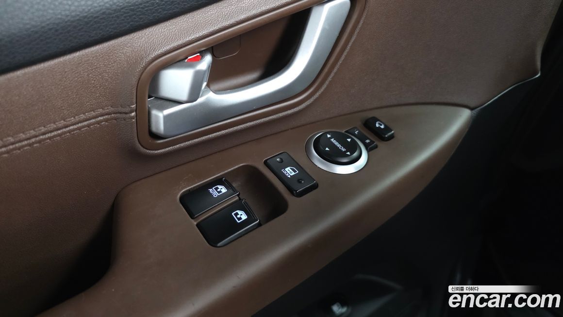 Hyundai Starex 2019