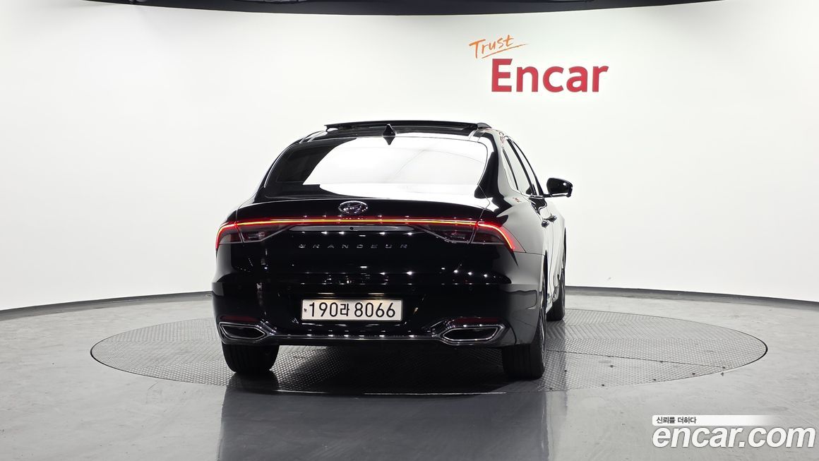 Hyundai Grandeur 2022