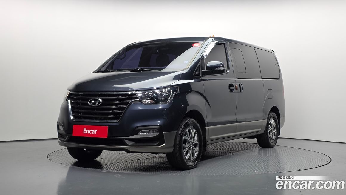 Hyundai Starex 2018