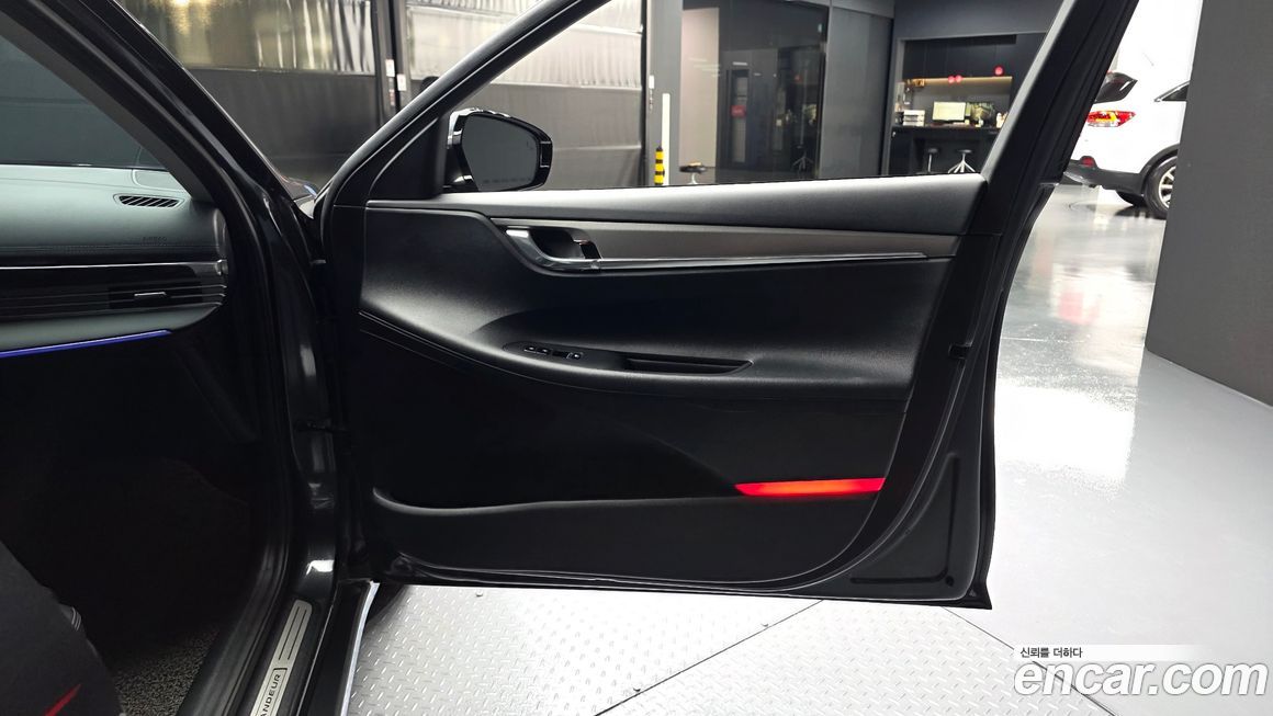 Hyundai Grandeur 2021