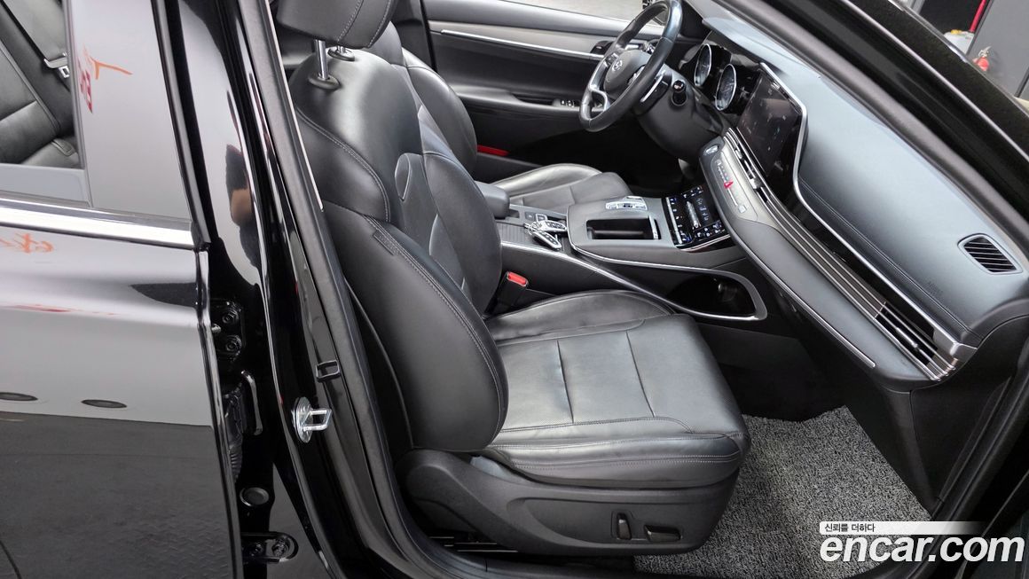 Hyundai Grandeur 2020