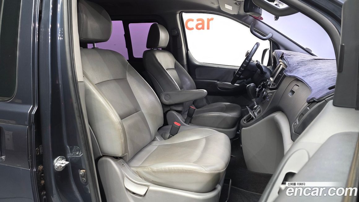Hyundai Starex 2018