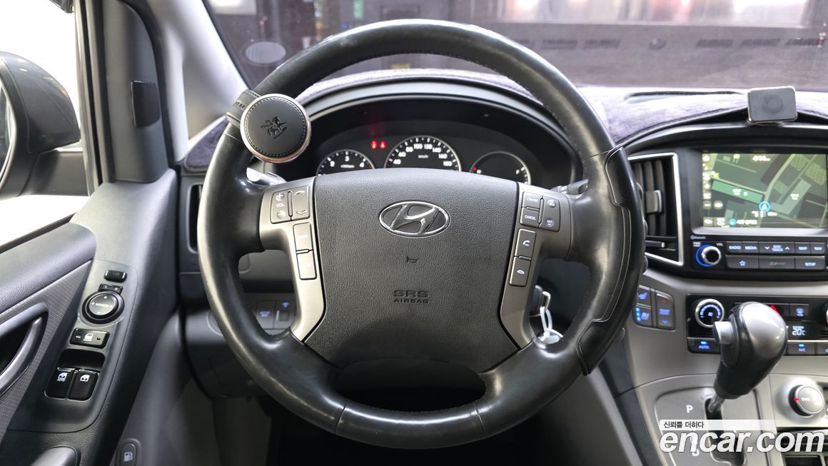 Hyundai Starex 2018