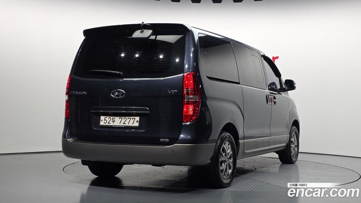 Hyundai Starex 2018