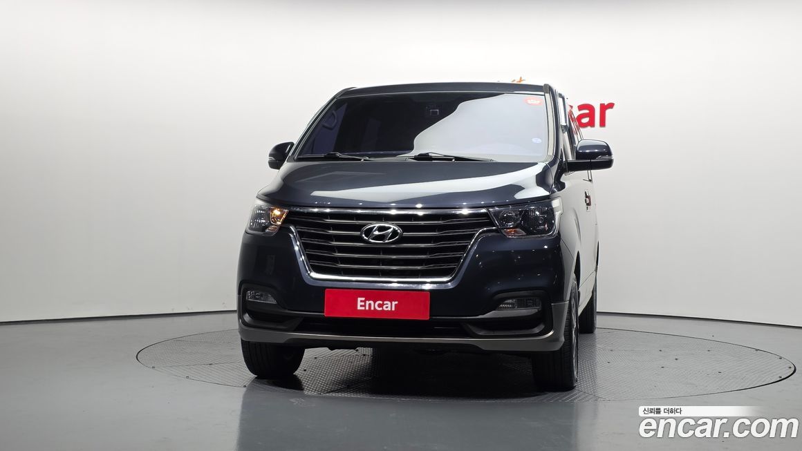 Hyundai Starex 2018