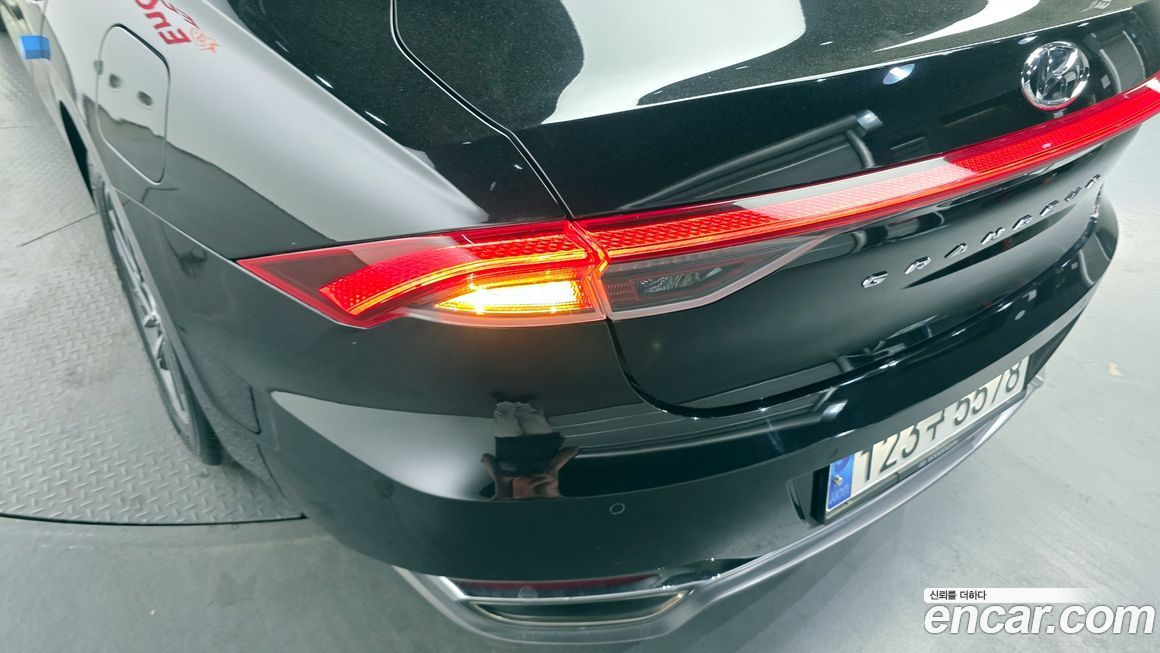 Hyundai Grandeur 2020