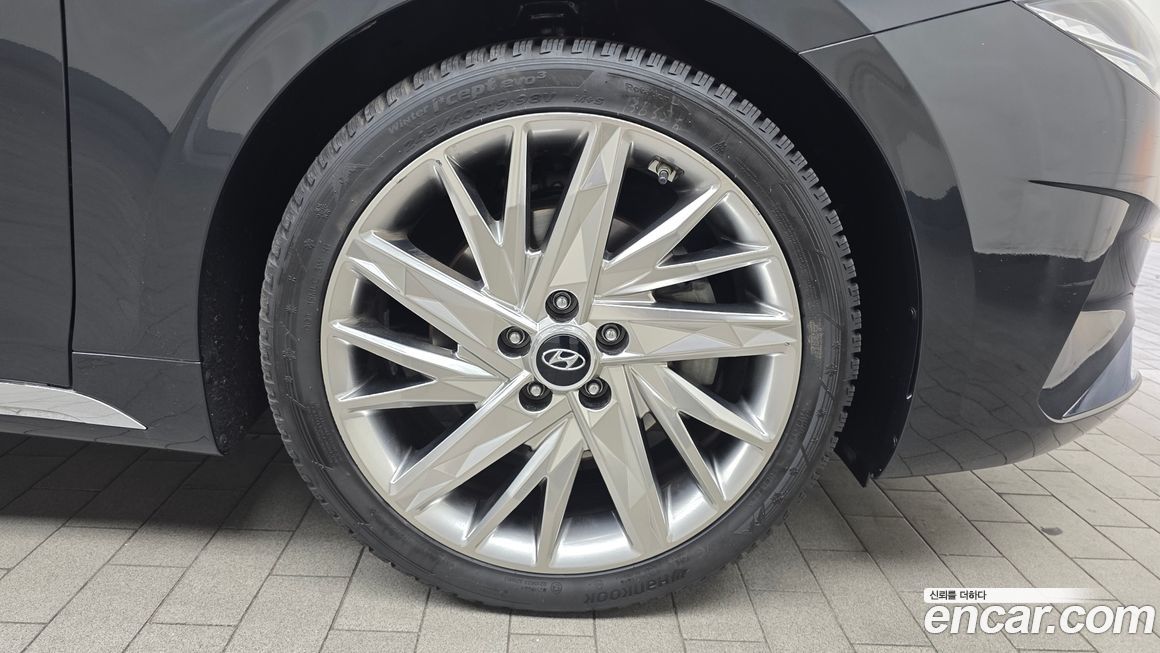 Hyundai Grandeur 2021