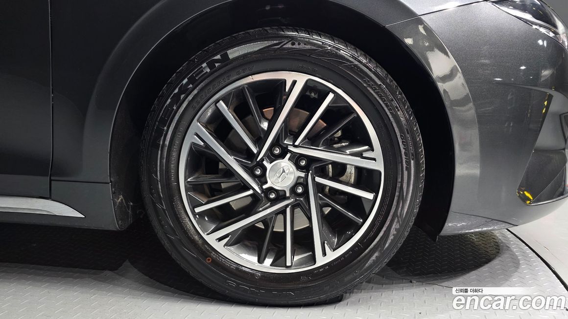 Hyundai Grandeur 2021