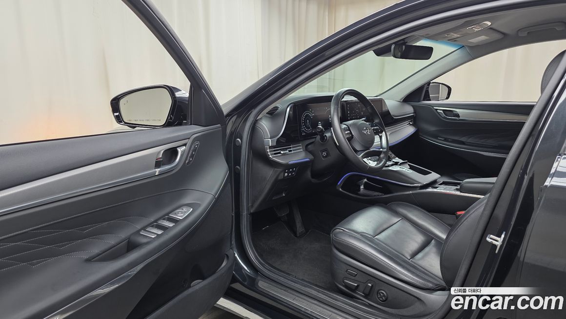 Hyundai Grandeur 2021