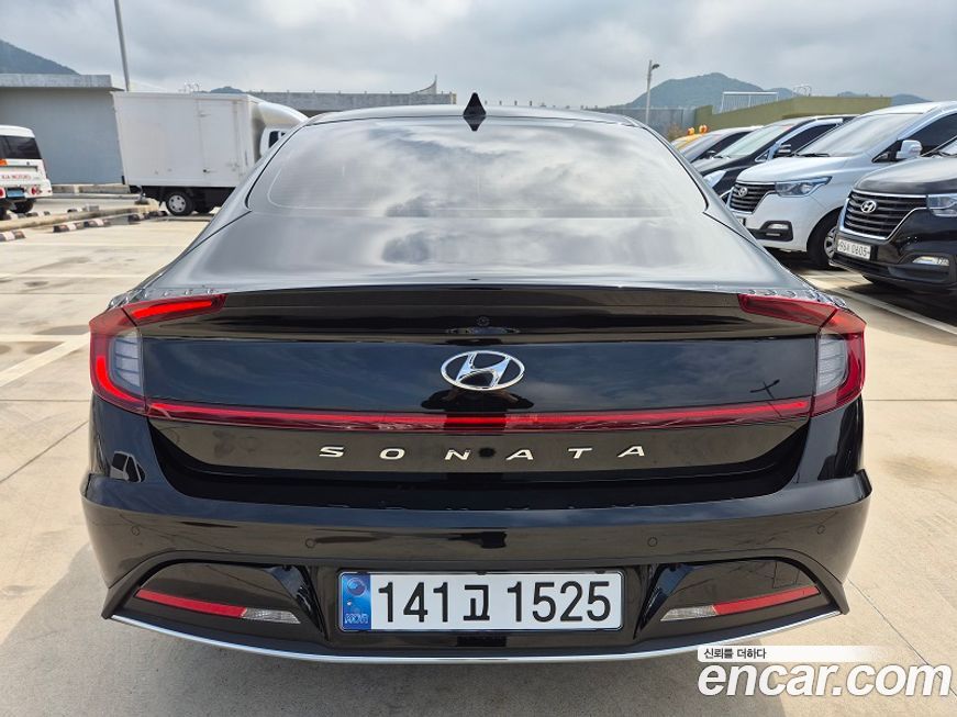 Hyundai Sonata 2022