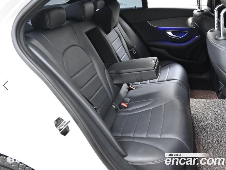 Mercedes-Benz C-Class 2019