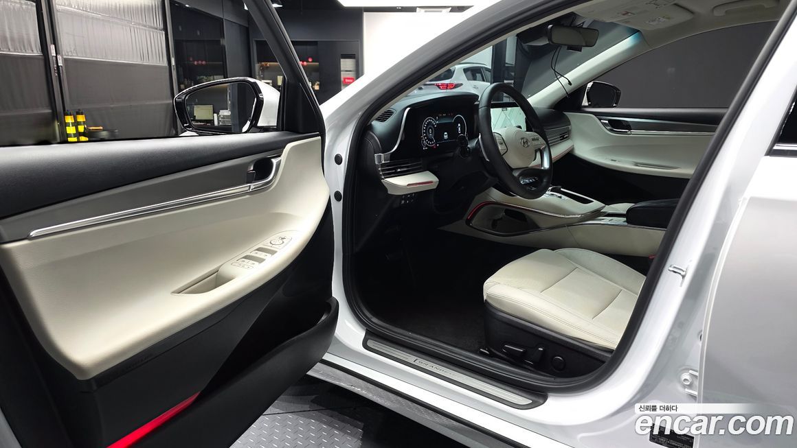 Hyundai Grandeur 2022