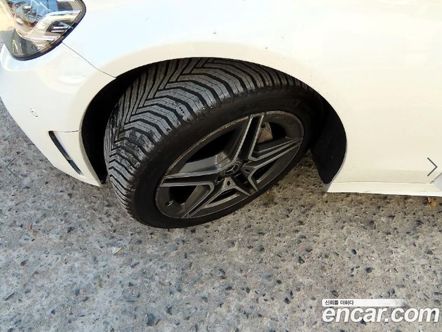 Mercedes-Benz C-Class 2019