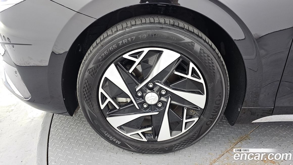 Hyundai Grandeur 2021