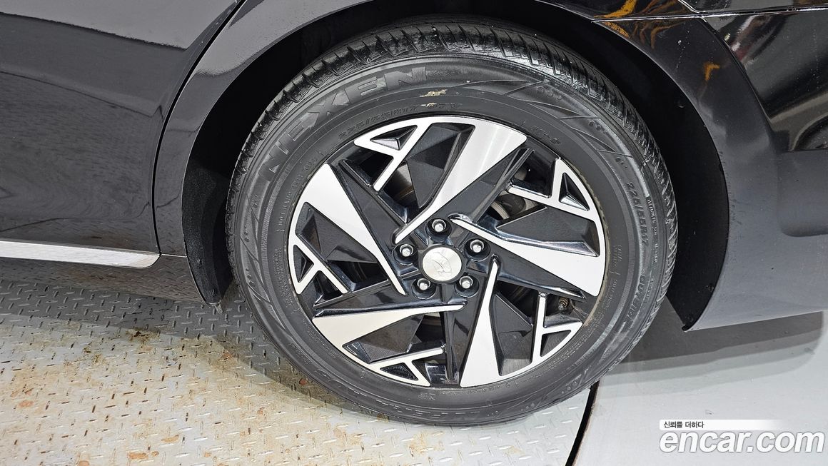 Hyundai Grandeur 2021