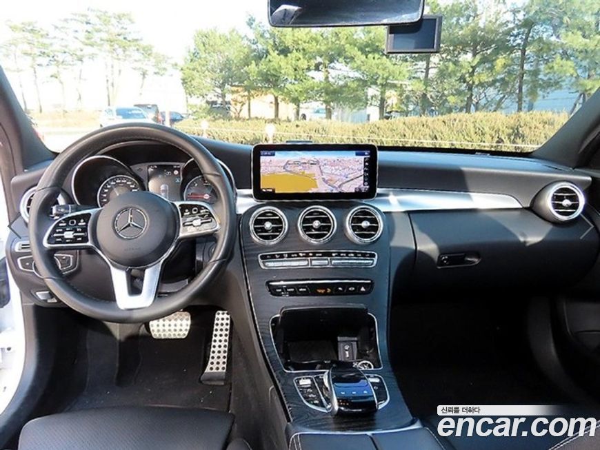 Mercedes-Benz C-Class 2019