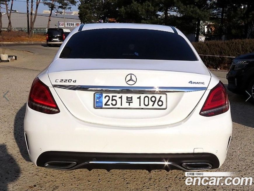 Mercedes-Benz C-Class 2019