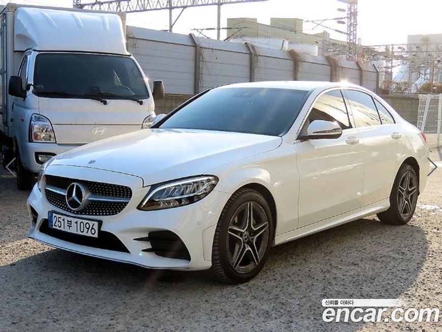Mercedes-Benz C-Class 2019