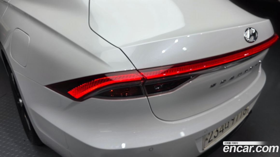 Hyundai Grandeur 2022