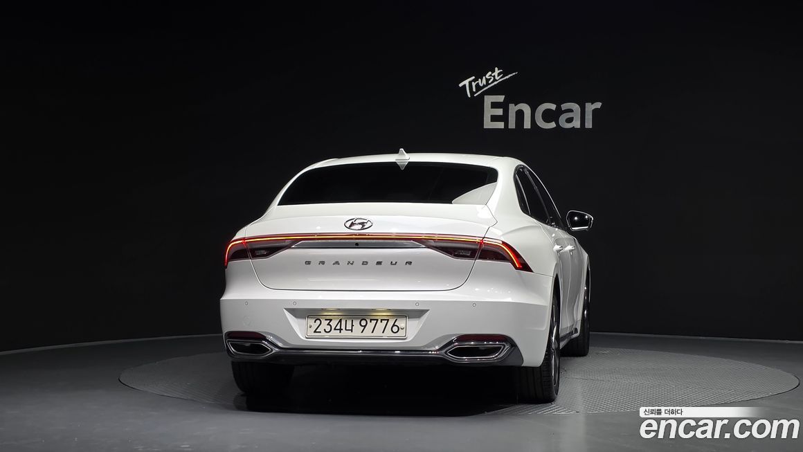 Hyundai Grandeur 2022