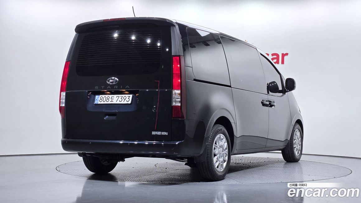 Hyundai Staria 2023