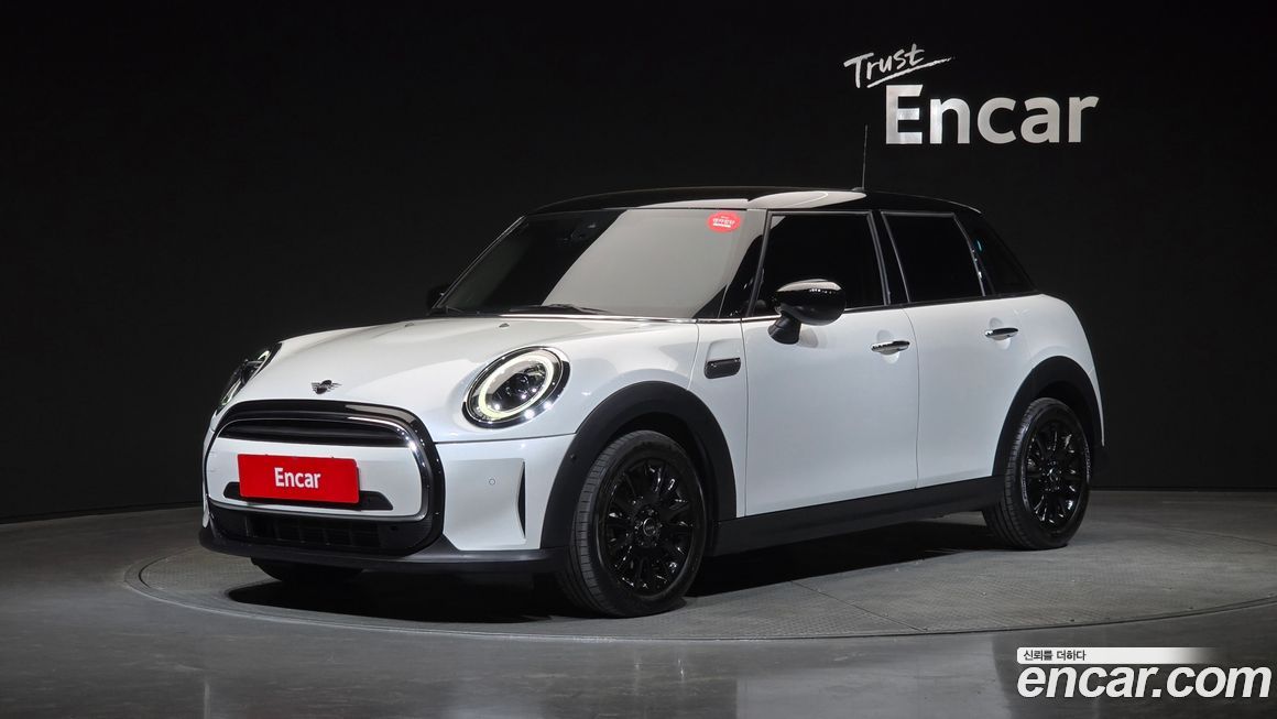 Mini Cooper 2024