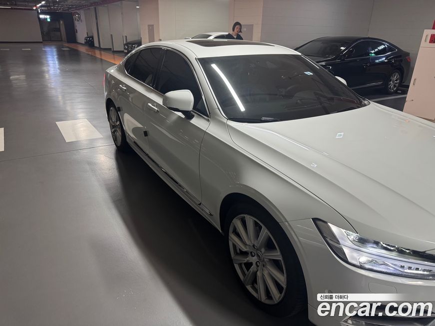Volvo S90 2020
