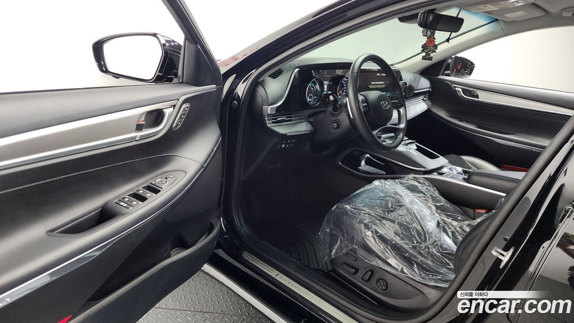 Hyundai Grandeur 2021