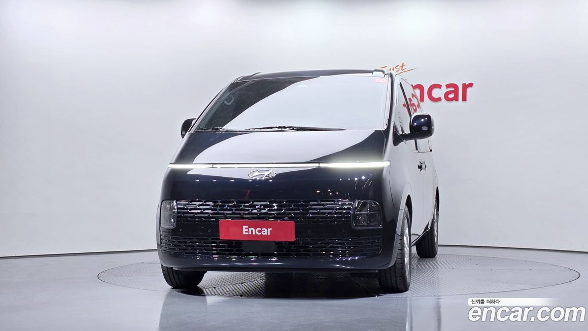 Hyundai Staria 2023