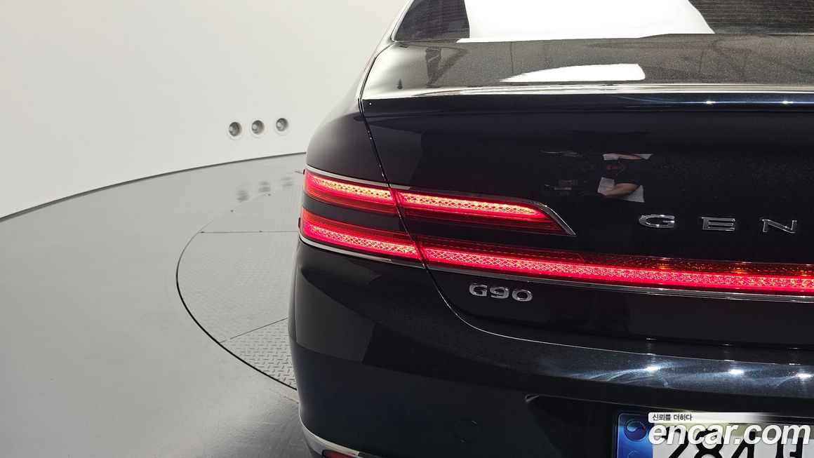 Genesis G90 2019