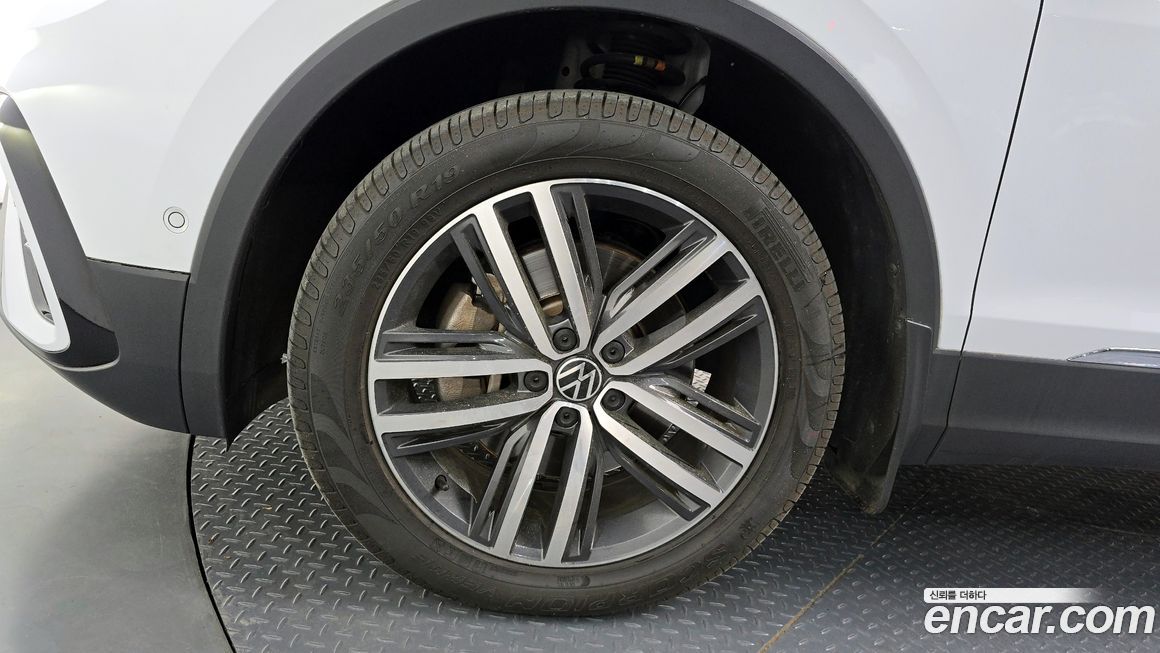 Volkswagen Tiguan 2023