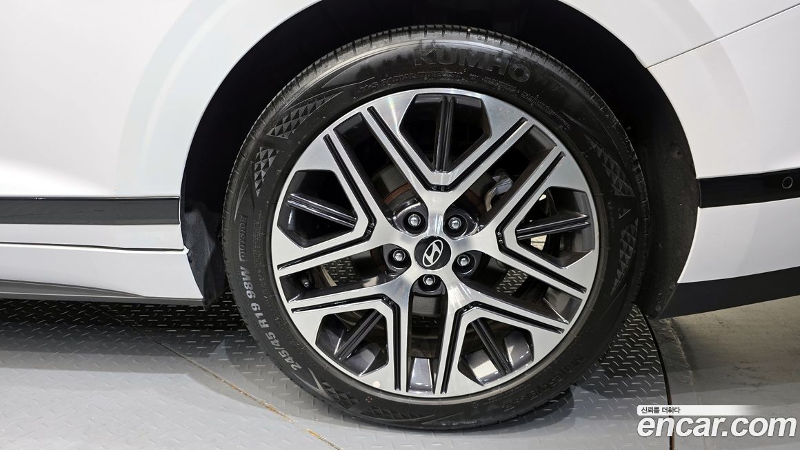 Hyundai Grandeur 2024