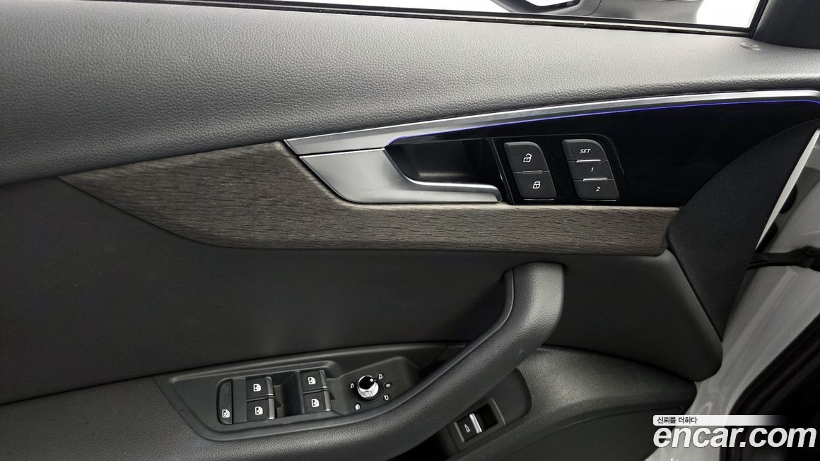 Audi A4 2023