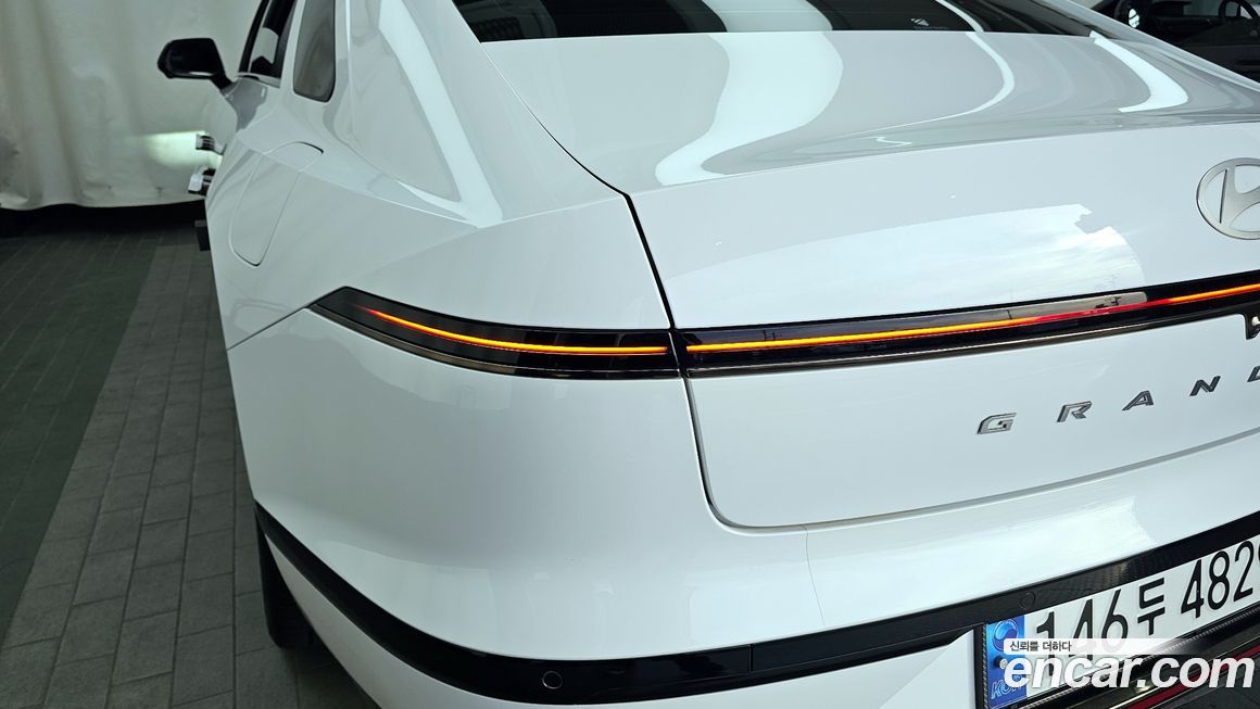 Hyundai Grandeur 2023