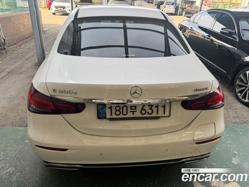 Mercedes-Benz E-Class 2023