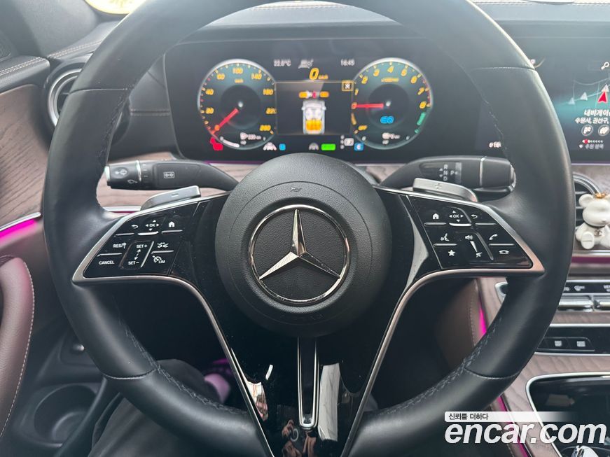 Mercedes-Benz E-Class 2023