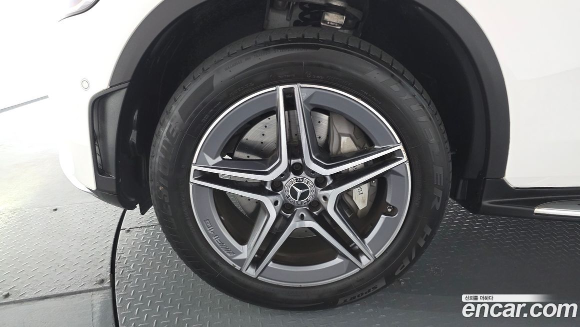 Mercedes-Benz GLC-Class 2022