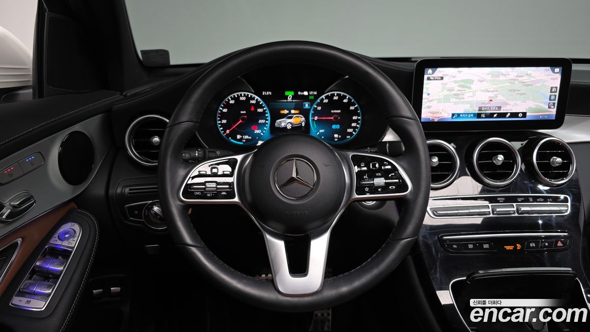 Mercedes-Benz GLC-Class 2022