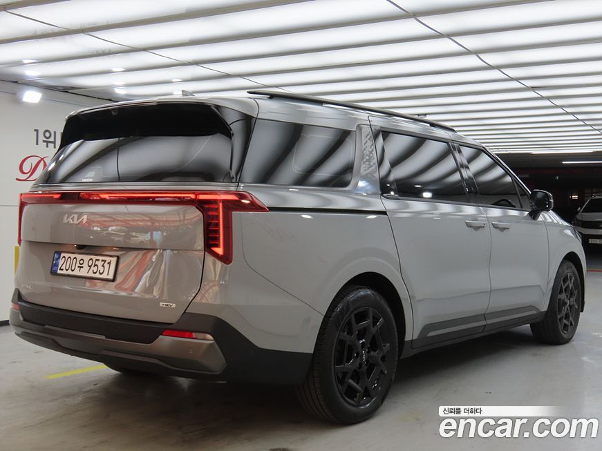 Kia Canival 2025