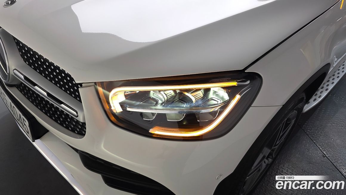 Mercedes-Benz GLC-Class 2022